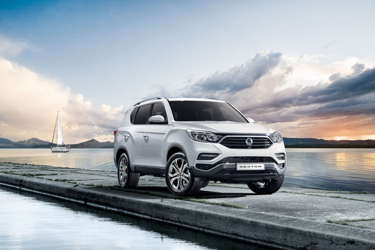 SsangYong_Rexton-48