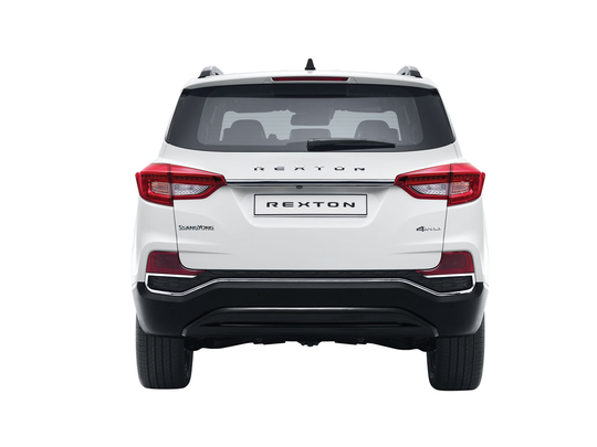 SsangYong_Rexton-9