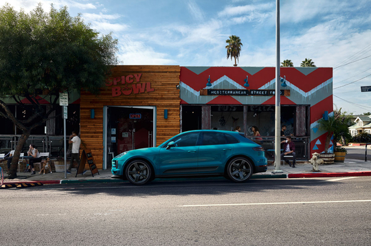 Porsche Macan S-5